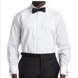 Paul Stuart
Pleated Formal Dress Shirt
